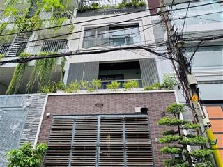 Gia chủ kẹt tiền bán nhà 3/2  quận 10 giá 4.020tỷ/81m2. gần vicom plaza. cho thuê 26tr