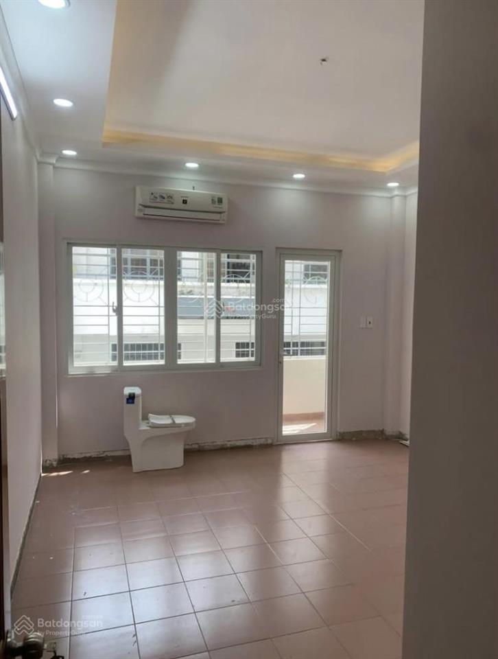 Bán nhà mặt tiền kinh doanh giá 5tỷ1/ 62m2 đ.trần bình trọng, quận 5. gần đh sài gòn. cho thuê 33tr