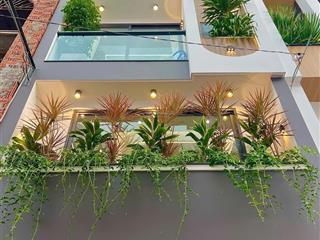 Nhà ngộp giá rẻ đường võ văn tần  q3 cần ra bán nhanh giá 4.070tỷ/69,6m2. cho thuê 25tr/th