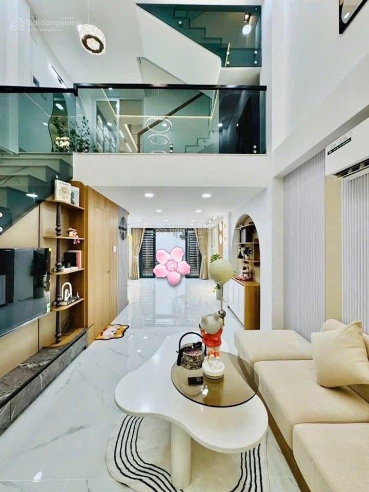 Chủ nhà xoay vốn cần bán nhà 67,2m2 giá 5tỷ230 nguyễn phúc nguyên  quận 3. gần ga sài gòn