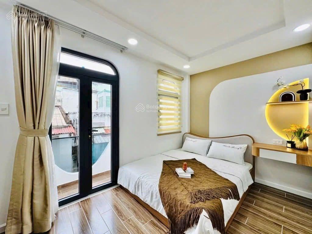 Chủ nhà xoay vốn cần bán nhà 67,2m2 giá 5tỷ230 nguyễn phúc nguyên  quận 3. gần ga sài gòn