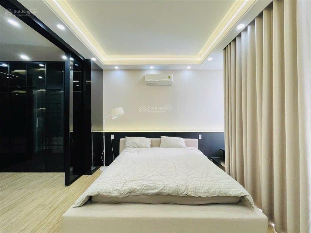 Nhà 3 lầu 76,8m2 hơn 4 tỏi đường ngô thị thu minh  tân bình. gần chợ phạm văn hai. thuê 24tr