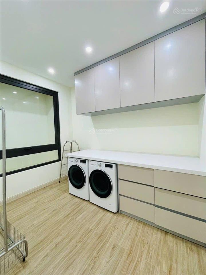 Nhà 3 lầu 76,8m2 hơn 4 tỏi đường ngô thị thu minh  tân bình. gần chợ phạm văn hai. thuê 24tr