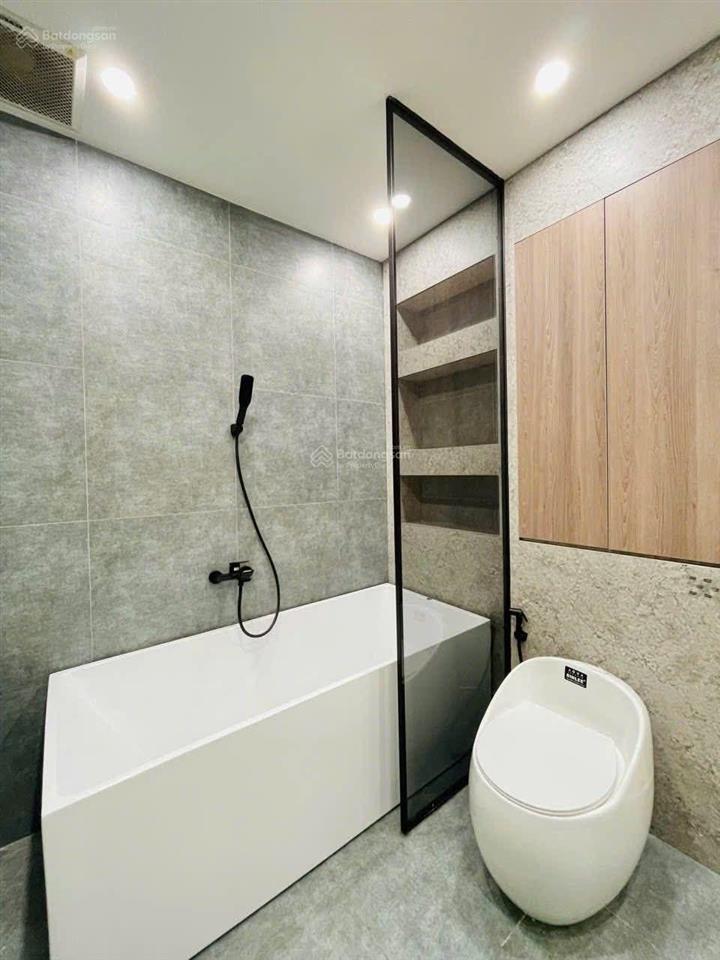 Nhà 3 lầu 76,8m2 hơn 4 tỏi đường ngô thị thu minh  tân bình. gần chợ phạm văn hai. thuê 24tr