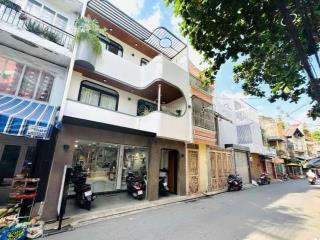 Cần bán gấp nhà ngay đường lê tự tàip.4phú nhuận. dt72m2/3tỷ38 ngay chợ nguyễn đình chiểu