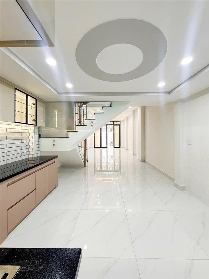 Thiện chí bán gấp nhà lý chính thắng quận 3. dt84,8m2/4tỷ290 gần chợ tân định 500m, đường ôtô 6m