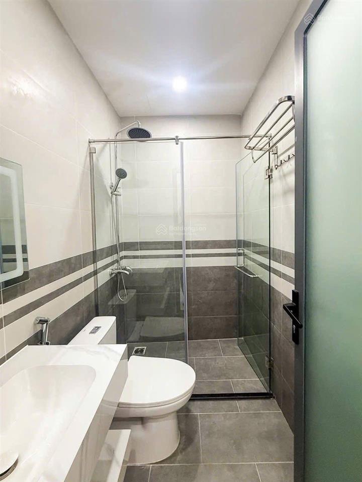 Thiện chí bán gấp nhà lý chính thắng quận 3. dt84,8m2/4tỷ290 gần chợ tân định 500m, đường ôtô 6m