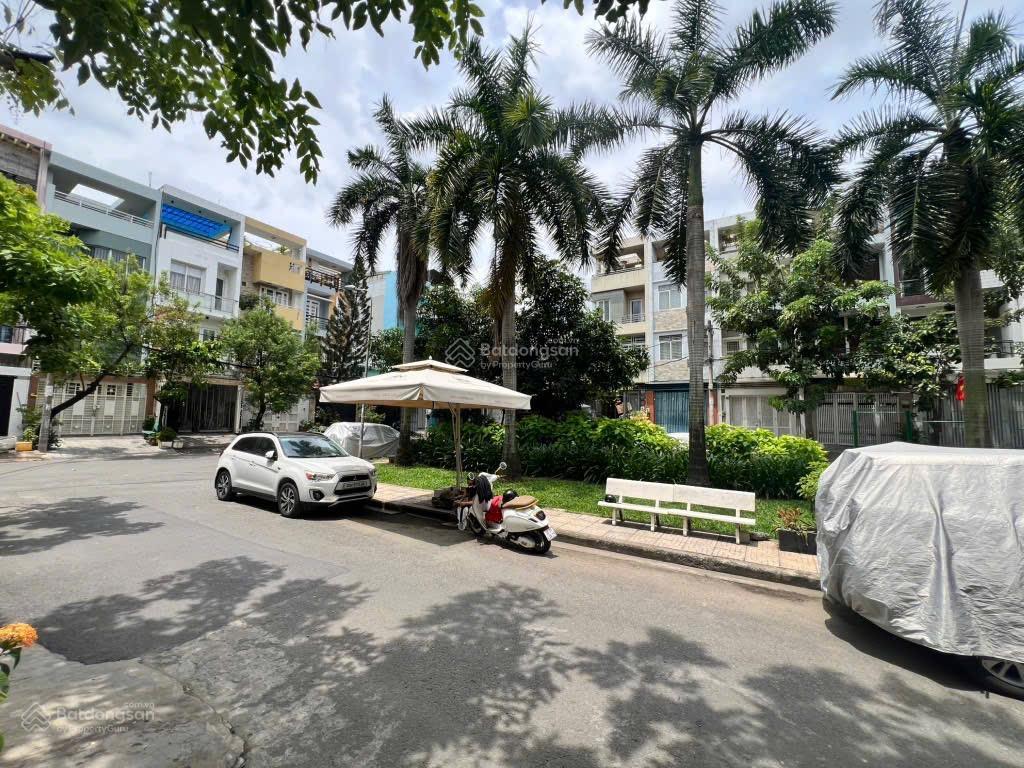 Tôi cần bán nhà nguyễn đăng giaithảo điềnquận 2. dt72m2/3tỷ65 ga thảo điền, hiện cho thuê 20triệu