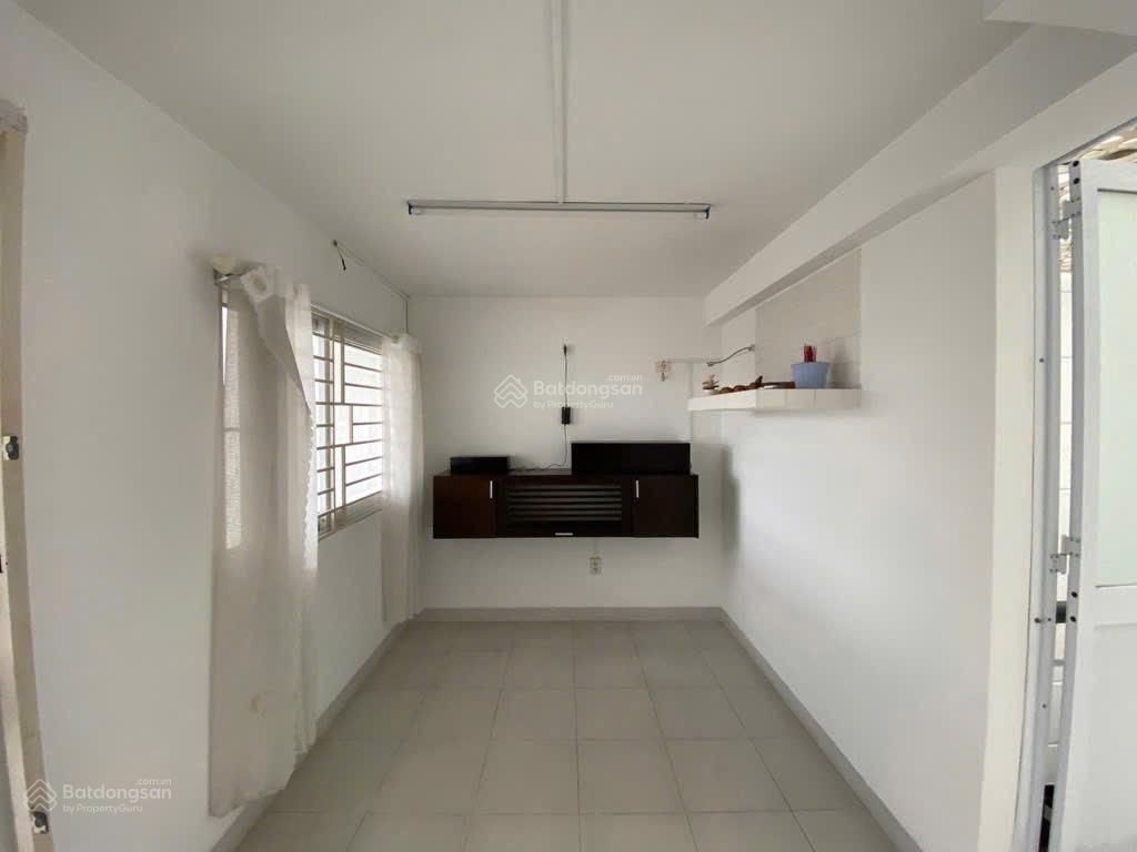 Tôi cần bán nhà nguyễn đăng giaithảo điềnquận 2. dt72m2/3tỷ65 ga thảo điền, hiện cho thuê 20triệu