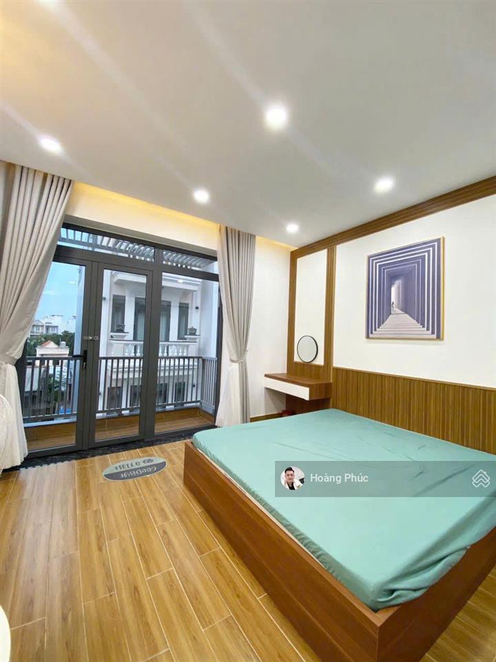 Nguyễn biểu quận 5 chỉ 3tỷ450tr  dt 81m2 trục đường xe hơi 6m, gần trường đại học sài gòn