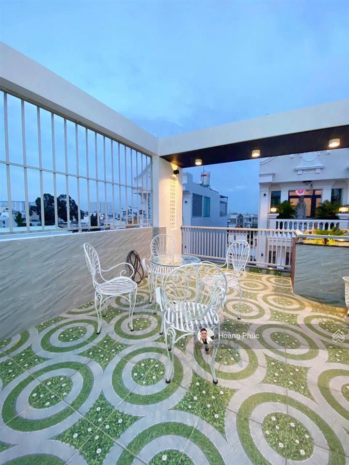 Nguyễn biểu quận 5 chỉ 3tỷ450tr  dt 81m2 trục đường xe hơi 6m, gần trường đại học sài gòn