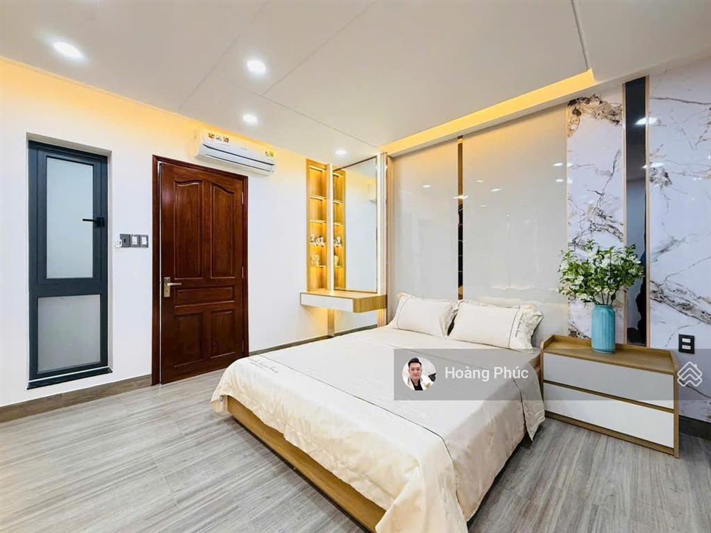 Nhà bán đường nguyễn đình chiểuq3 có gara ôtô, 4tỷ680/82m2, đang cho thuê 27tr, gần chợ vườn chuối