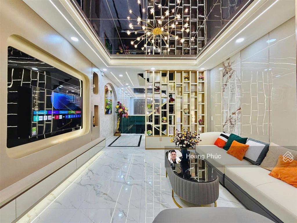 4tỷ375 cho một siêu phẩm 79m2 đường 6m lê quý đônq3, sát coopmart nguyễn đình chiểu, cho thuê 27tr