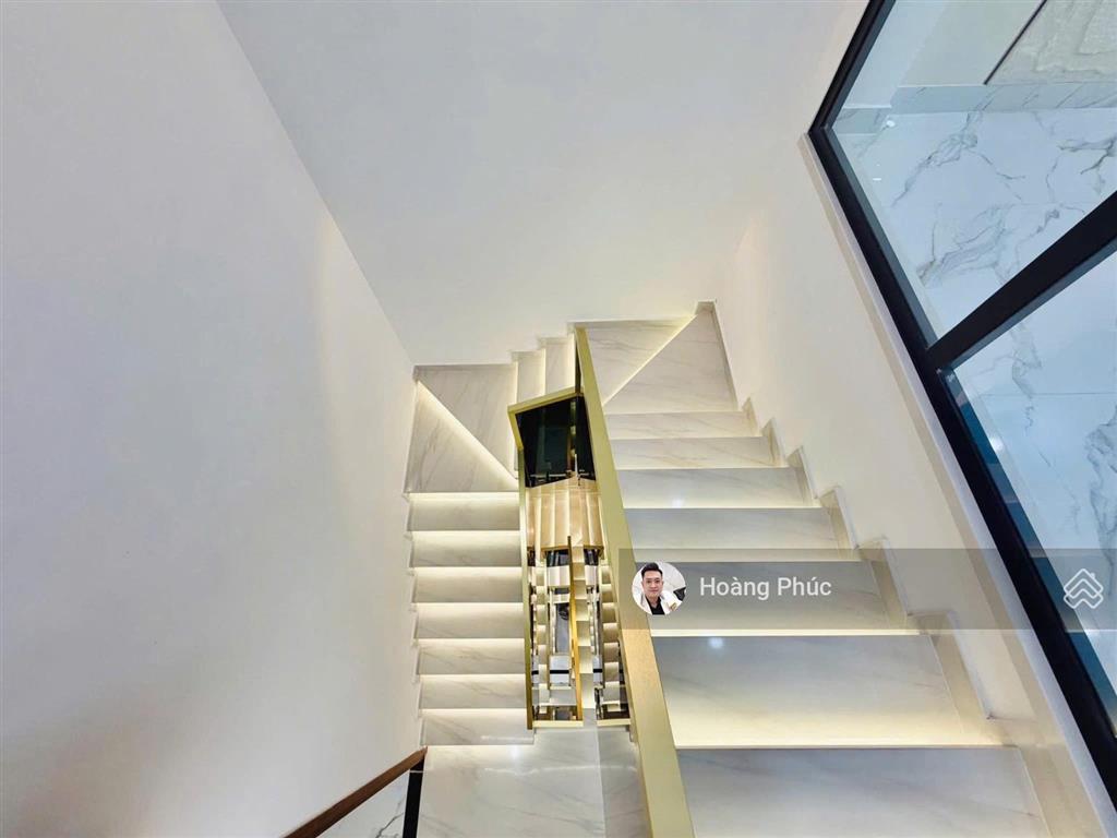 4tỷ375 cho một siêu phẩm 79m2 đường 6m lê quý đônq3, sát coopmart nguyễn đình chiểu, cho thuê 27tr