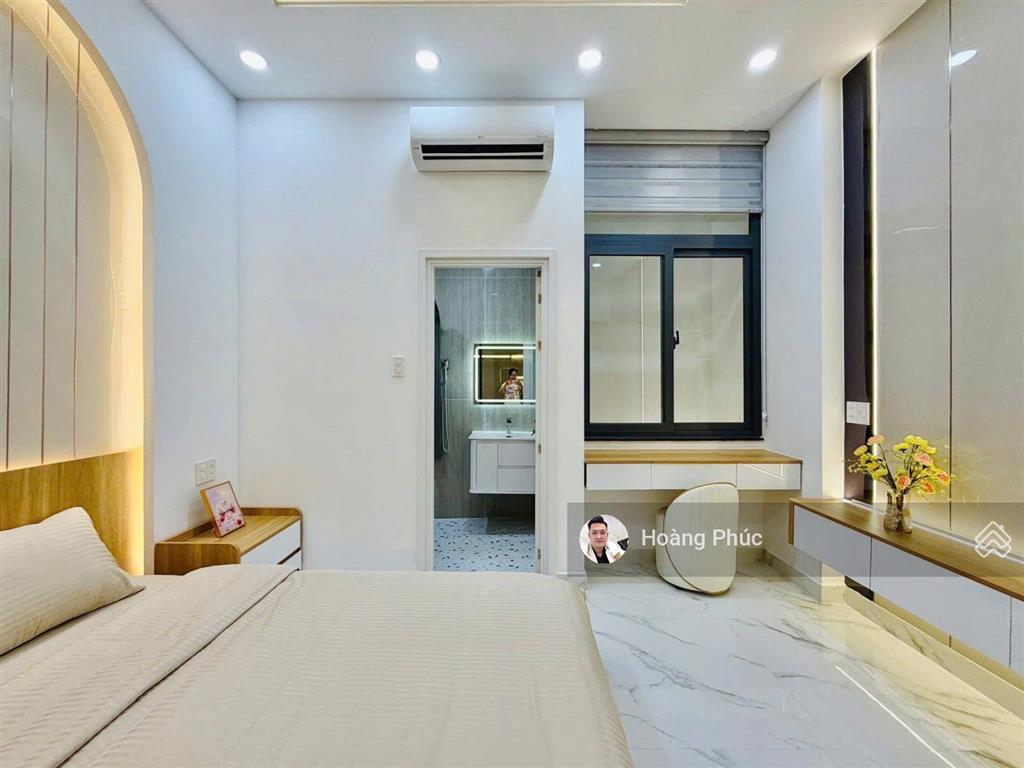 4tỷ375 cho một siêu phẩm 79m2 đường 6m lê quý đônq3, sát coopmart nguyễn đình chiểu, cho thuê 27tr