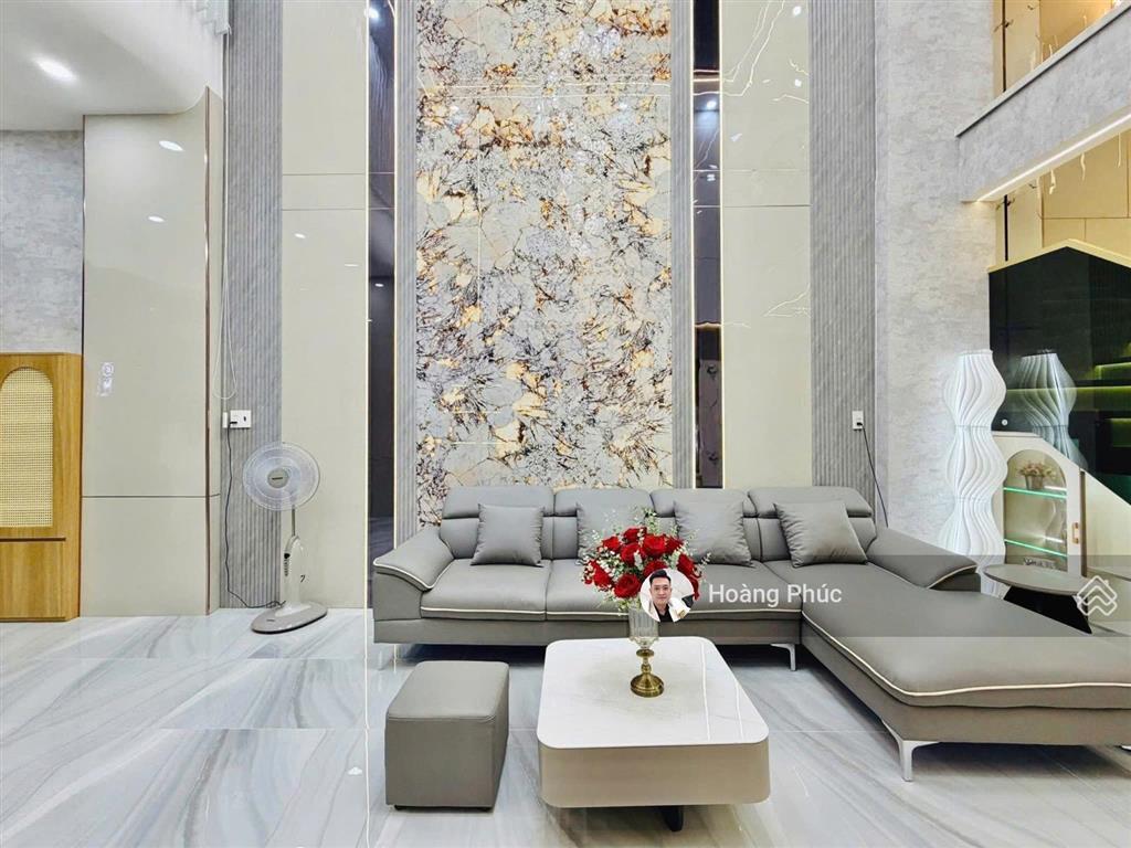 4tỷ375 cho một siêu phẩm 79m2 đường 6m lê quý đônq3, sát coopmart nguyễn đình chiểu, cho thuê 27tr