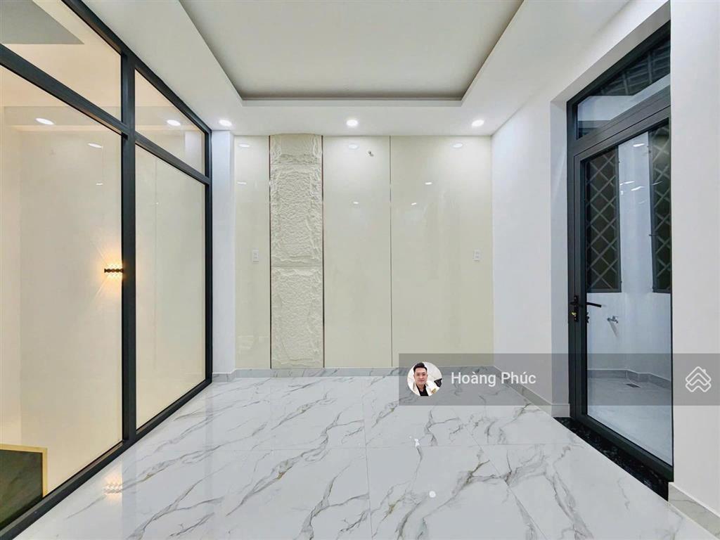 4tỷ375 cho một siêu phẩm 79m2 đường 6m lê quý đônq3, sát coopmart nguyễn đình chiểu, cho thuê 27tr