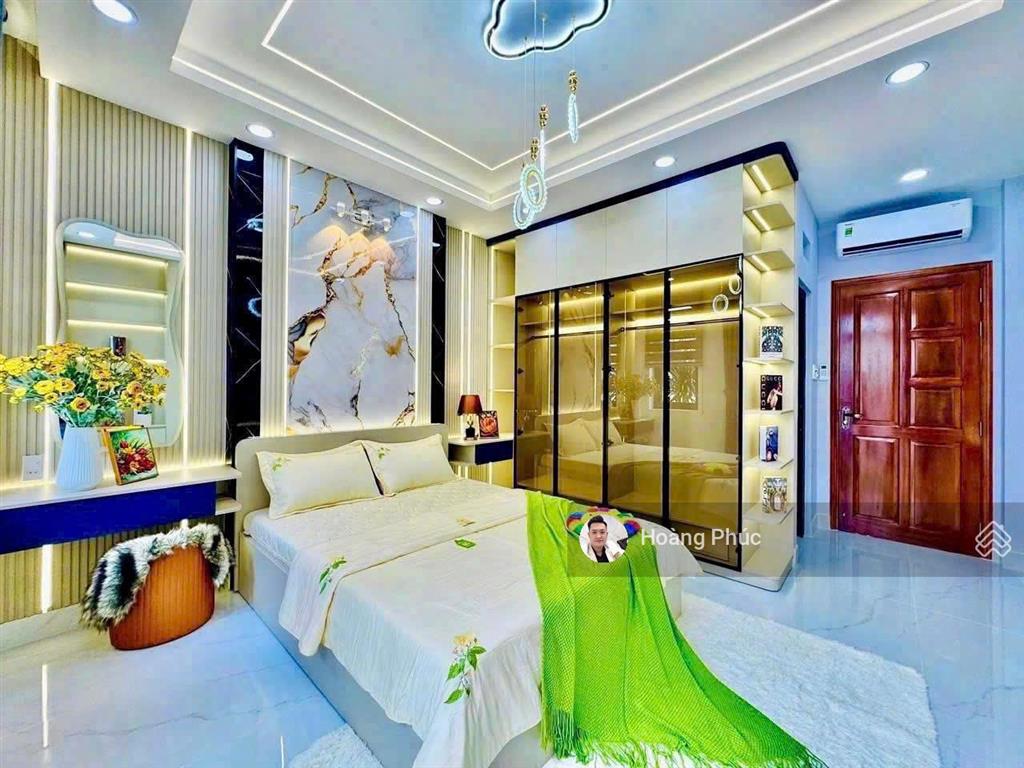 3tỷ680/87m2 gần đh giao thông vận tải đường 6m trần não  q2, xe hơi vào nhà, đang cho thuê 26triệu