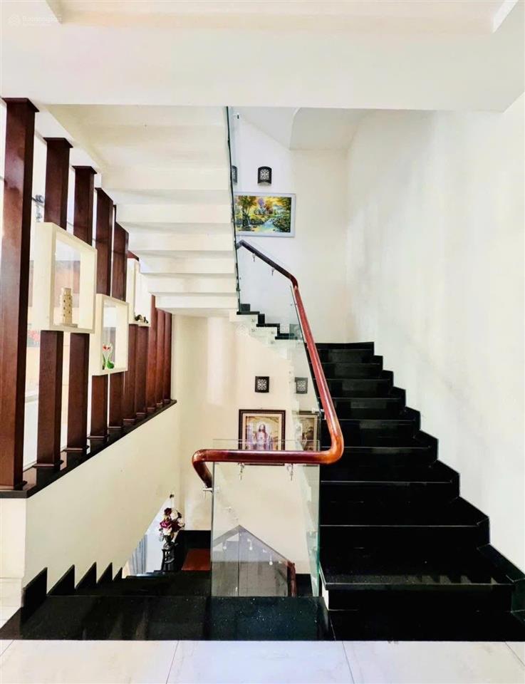 Rẻ bất ngờ! nhà phan văn trị, phường 5, gò vấp. dt 67,2m2 (5mx13,44m)  sổ riêng