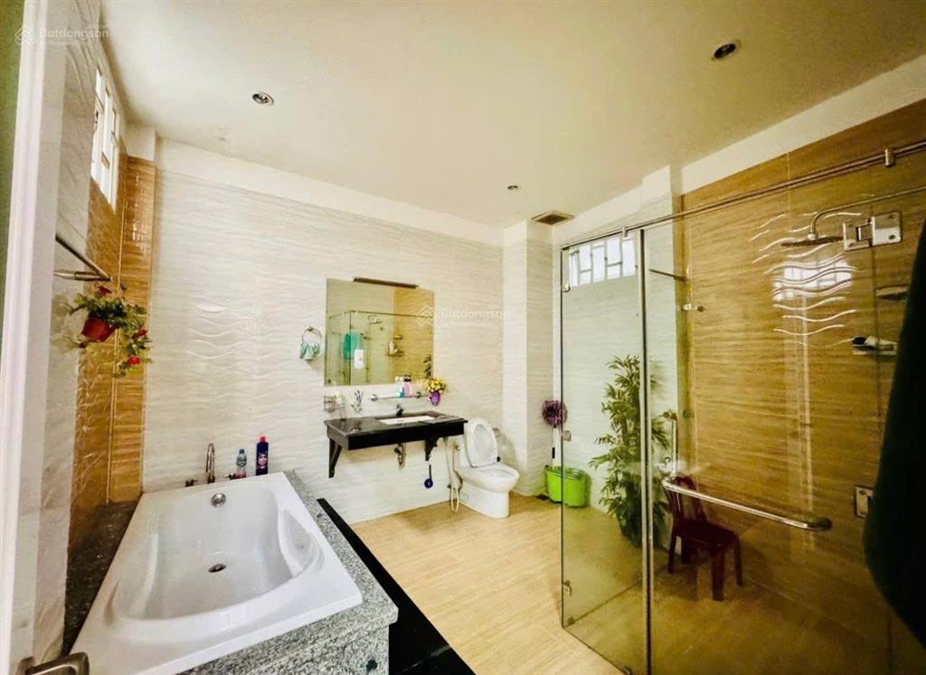 Rẻ bất ngờ! nhà phan văn trị, phường 5, gò vấp. dt 67,2m2 (5mx13,44m)  sổ riêng