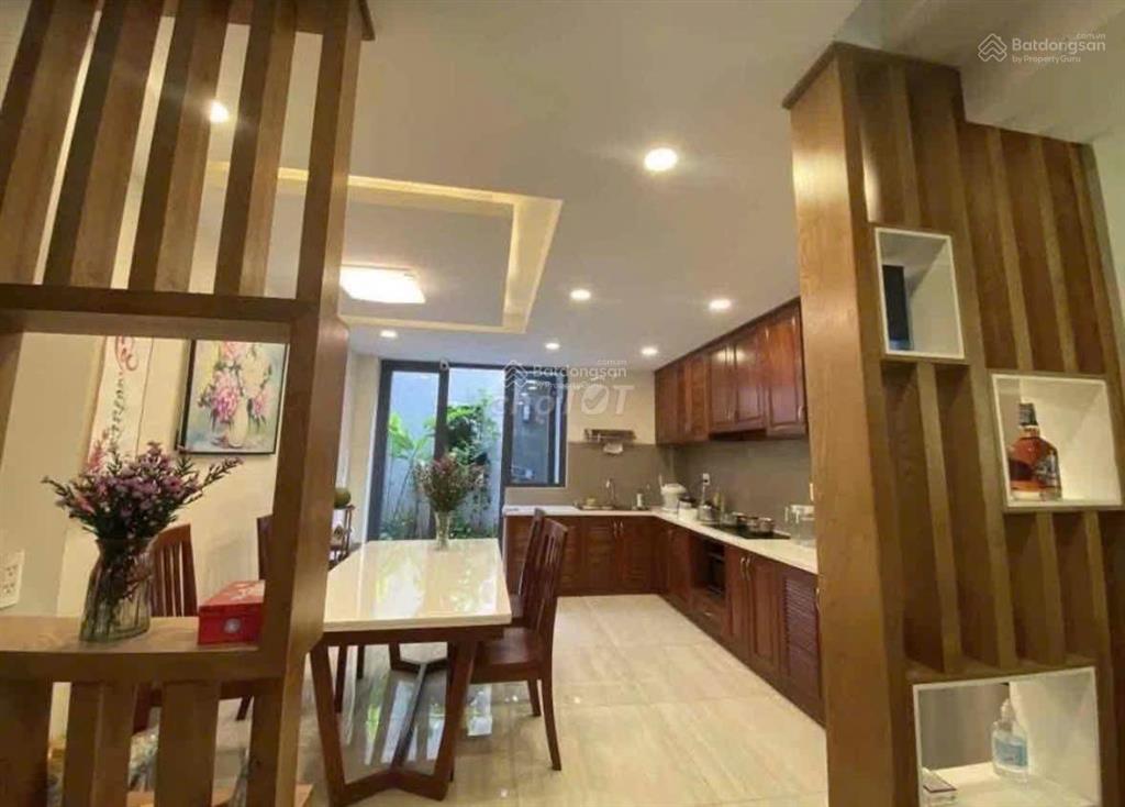 Giảm nhanh 300triệu nhà đường trần quý, p7, quận 11.giá5tỷ820/ 4.6m x 14.4m (66.24m2). sổ sẵn