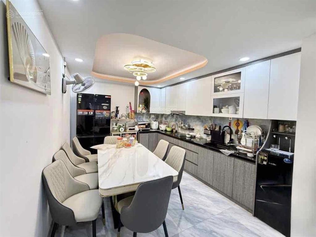 Sát tết giảm nhanh bán ngay nhà an bình, p5, quận 5. giá sốc 5tỷ740/ 4mx15m. nhà 3lầu shr