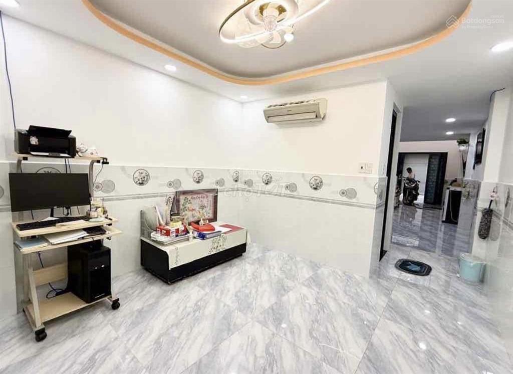 Sát tết giảm nhanh bán ngay nhà an bình, p5, quận 5. giá sốc 5tỷ740/ 4mx15m. nhà 3lầu shr