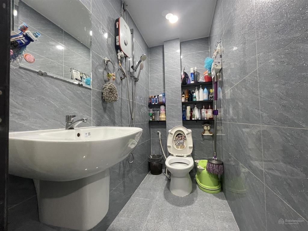 Chỉ 3,8tỷ có ngay căn nhà 3 tầng đẹp lung linh 44m2 shr khu dân cư hiện hữu phạm thế hiển p7 quận 8