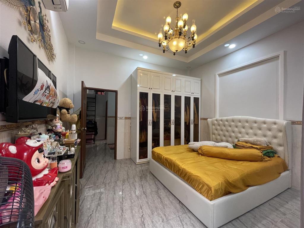 Chỉ 3,8tỷ có ngay căn nhà 3 tầng đẹp lung linh 44m2 shr khu dân cư hiện hữu phạm thế hiển p7 quận 8