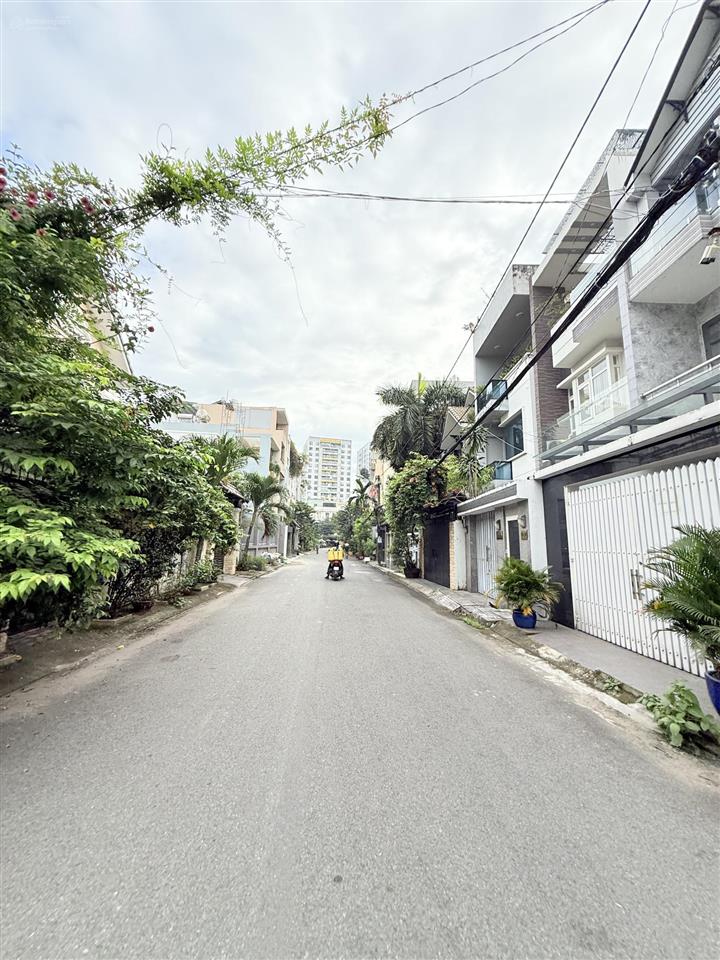 Biệt thự gò vấp, 1 đời chủ trong khu biệt thự osimi, an lộc nguyễn oanh, 250m2, 16.2x15m, 4t + hầm