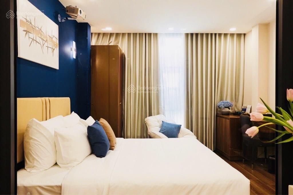 Khách sạn khu chợ bến thành, gần new world, lê thánh tôn, lê lợi, 60m2, 5t, 10p, khai thác 200tr/th