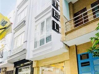 Khách sạn khu chợ bến thành, gần new world, lê thánh tôn, lê lợi, 60m2, 5t, 10p, khai thác 200tr/th