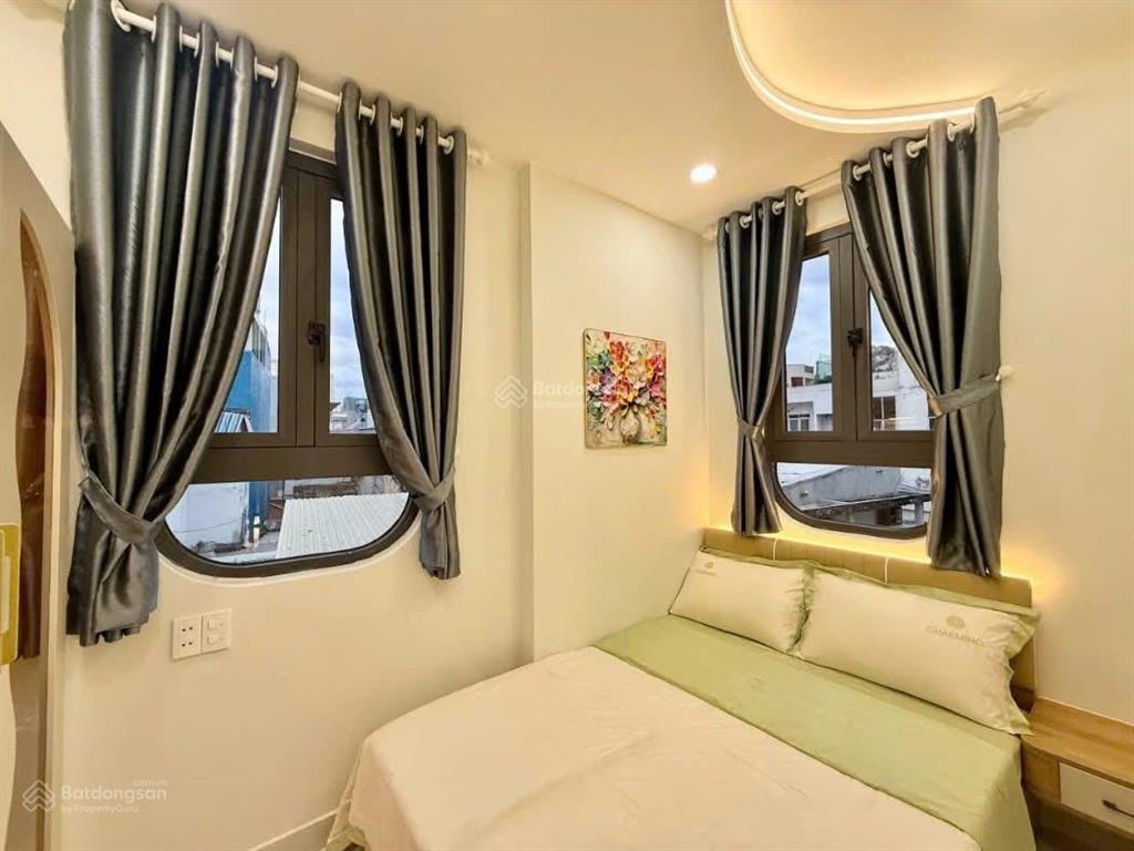 Cô 6 bán nhà đường nguyễn gia trí, quận bình thạnh, giá 3,8 tỷ, dt gần 83m2, gần đại học hutech