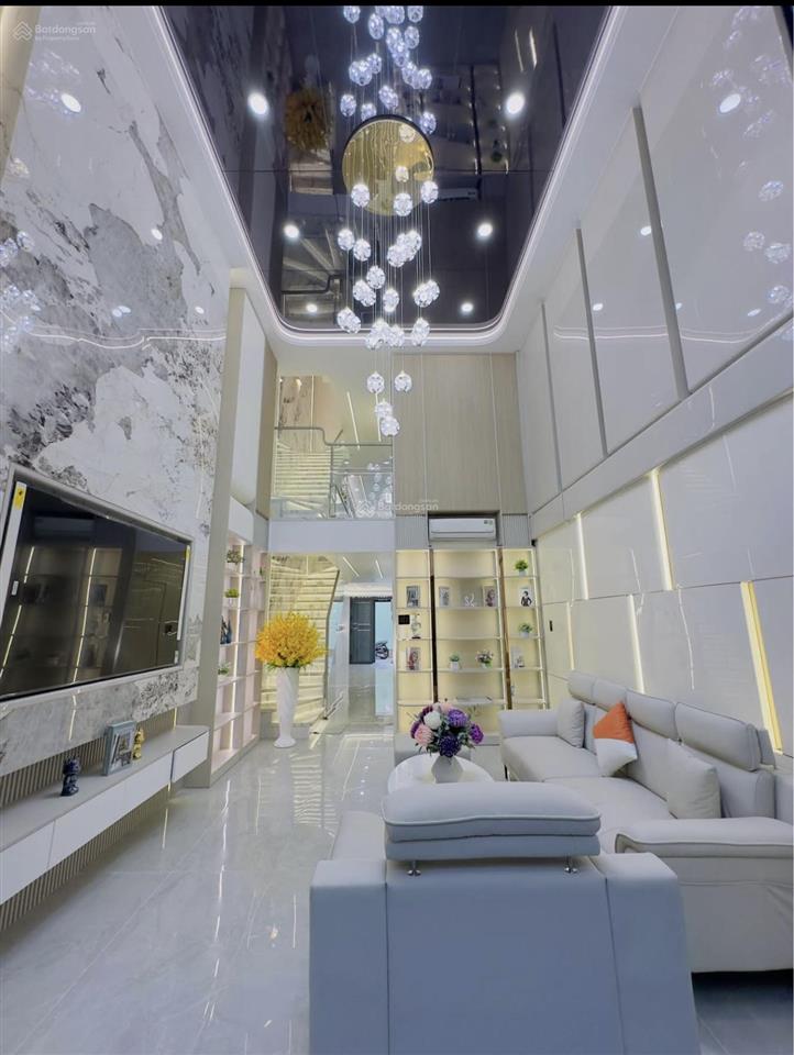 Bán nhà đ. xuân thủy, q2, giá 4,6 tỷ, còn hđ thuê hơn 24 tr/tháng, gần ga metro thảo điền