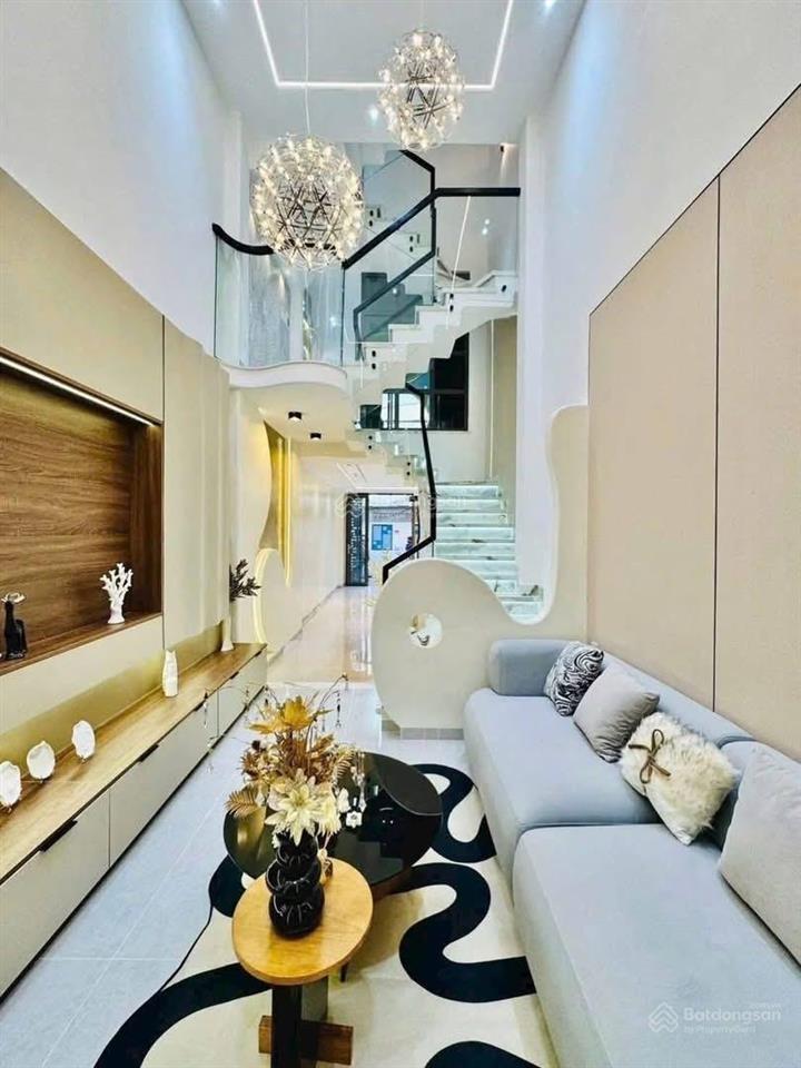 Bán nhà đẹp đ. bắc hải, q3, dt 69m2, giá 4,6 tỷ, gần công viên lê thị riêng, cho thuê 26 tr/tháng