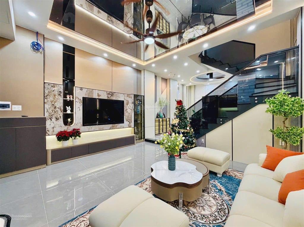 Bán nhà nơ trang long, bình thạnh, giá chỉ hơn 4,67 tỷ/70m2, gần học viện cán bộ , còn hđ thuê 26tr