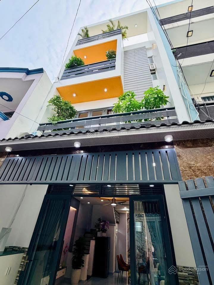 Cô 3 bán nhà nguyễn hữu cầu, q1, dt 70m2, giá 4,6 tỷ, đang thuê 33tr/tháng, gần cv lê văn tám