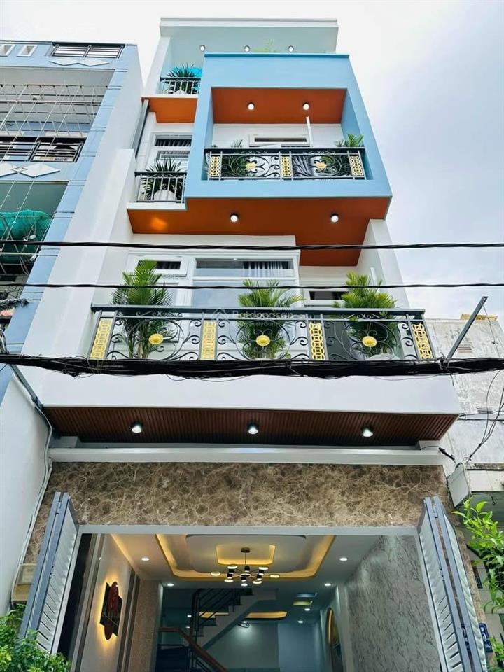 Bán nhà đẹp đường nguyễn hữu cảnh, bình thạnh, 66m2, giá 3,8 tỷ đang cho thuê 25tr/tháng, gần metro