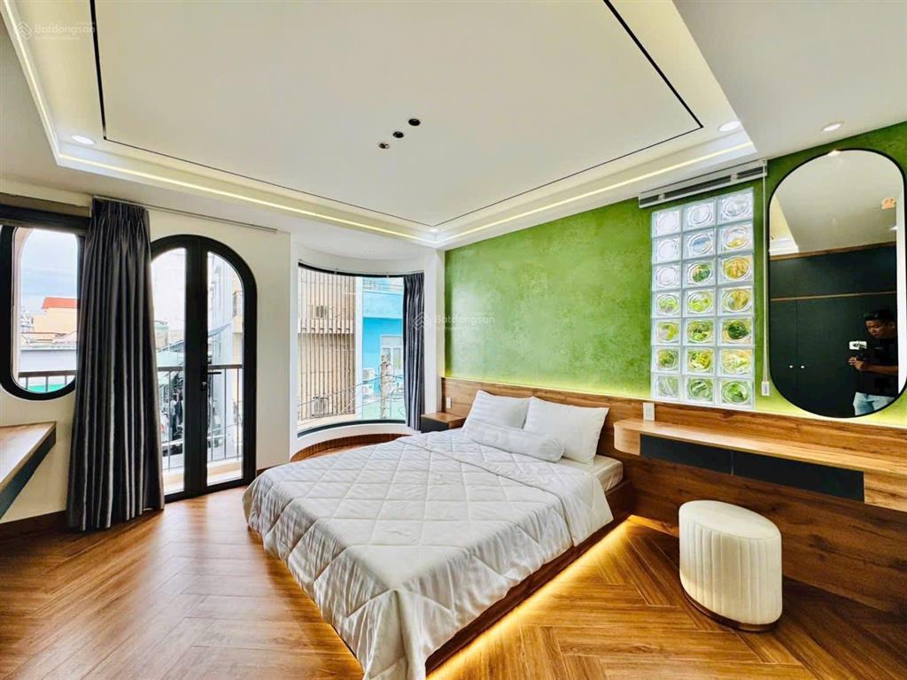 Bán gấp nhà đường huỳnh tấn phát, quận 7, 3,7 tỷ, với 55m2, đang cho thuê 15tr/tháng