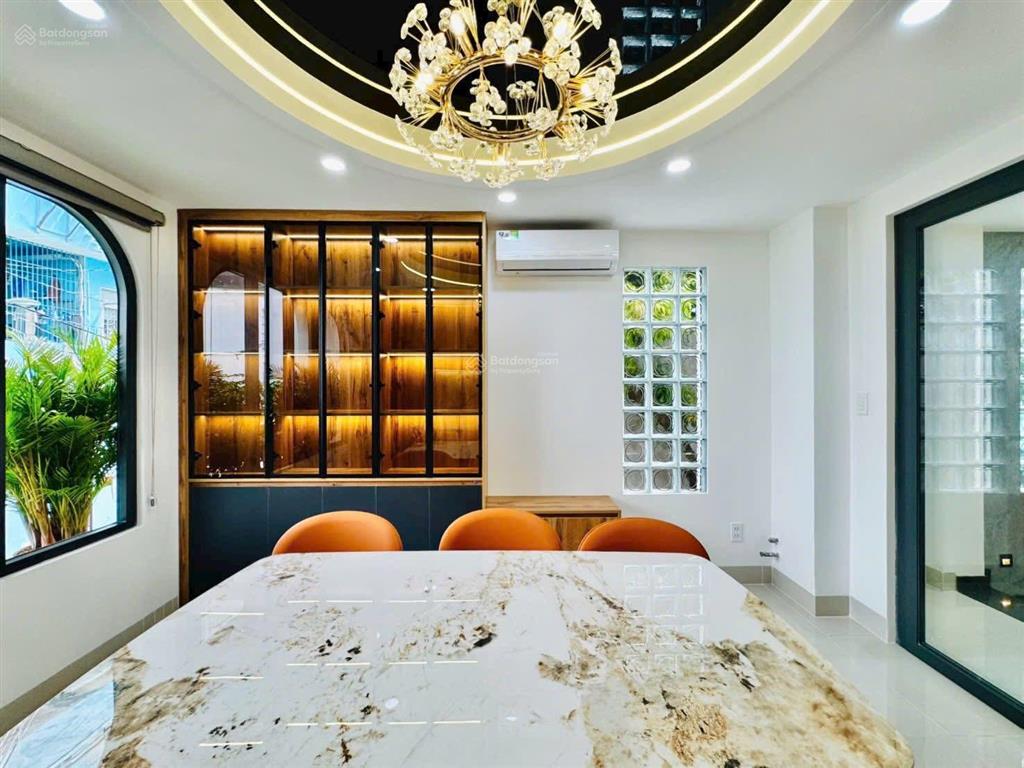 Bán gấp nhà đường huỳnh tấn phát, quận 7, 3,7 tỷ, với 55m2, đang cho thuê 15tr/tháng