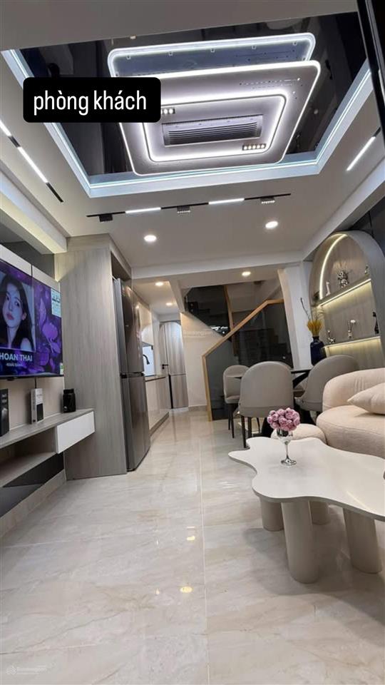 Bán gấp nhà trần phú, q5, dt 71.4m2 gần ngã 6 cộng hòa, giá 4,2 tỷ,đang còn hđ thuê 25 triệu/tháng