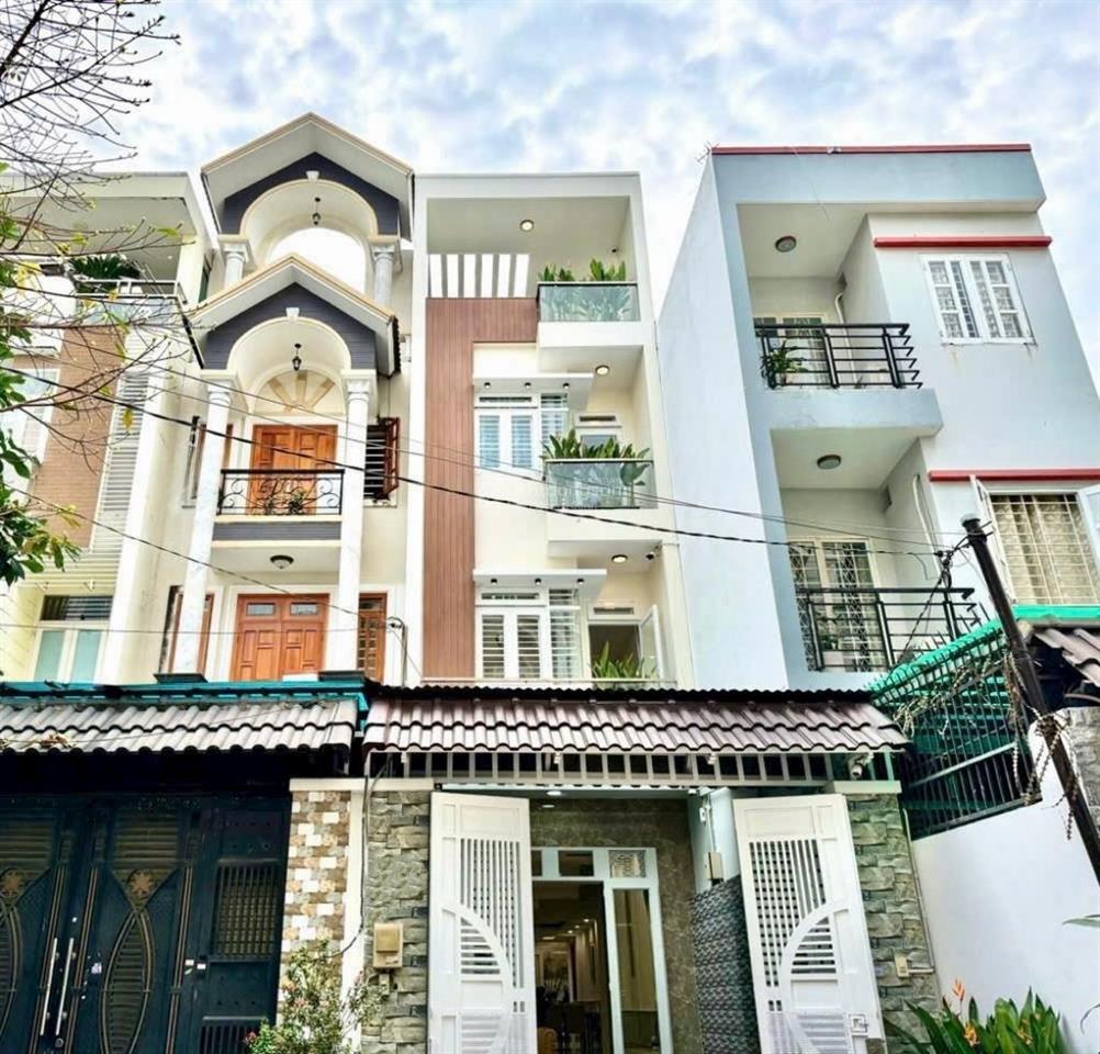 Hàng vip ngay khu nhà cao tầng đường tống hữu định, thảo điền, quận 2. giá 6.79tỷ/88m2 (4m x 22m)