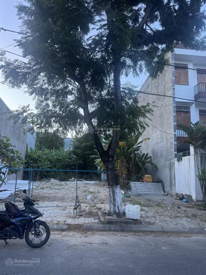 Mặt tiền đường lý tử tấn (sơn trà)  180 m2  ngang 10