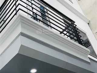 Bán nhà mặt ngõ văn chương đống đa, diện tích 45m xây 5 tầng mới, giá 12.5 tỷ!
