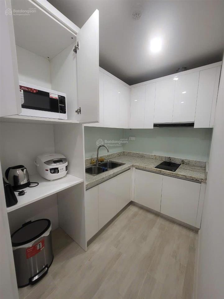 Căn n2912 tại tháp bắc diện tích 51.7m2. đã có sổ đỏ chính chủ và đầy đủ nội thất