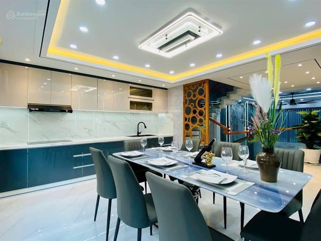 Gia đình cần bán ch 2pn, 2wc tại hong kong tower, đê la thành, đống đa, hà nội, 7,077 tỷ, 74,5m2