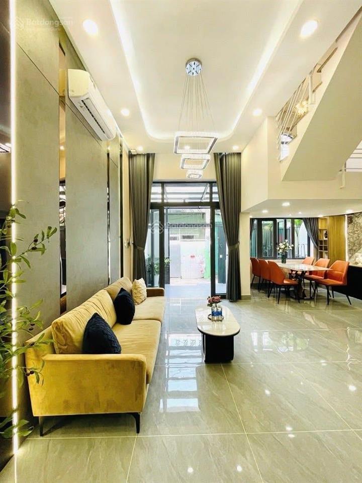 Bán gấp nhà trần quý, quận 11 giá 3,98tỷ ngang 5m x dài 12,8m. sổ sẵn sạch hỗ trợ sang tên 24/7