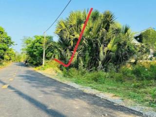 Hơn 600m2 ngang 9m nở hậu chỉ 825tr tại đất đỏ brvt