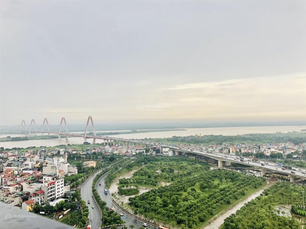 Bán 2pn 2vs 82m view sông hồng, cầu nhật tân tại sunshine riverside. thiết kế vuông, đẹp. sẵn sổ
