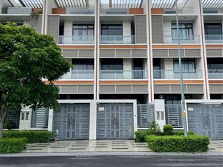 Cho thuê nhà nguyên căn khu đô thị vạn phúc city  5m x 20m, hầm + 4 tầng  30 triệu/ tháng